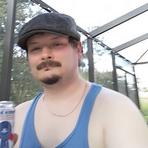 Meet your Posher, Fred